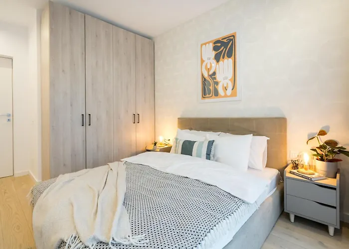Botanlque 1Br In Business Centre