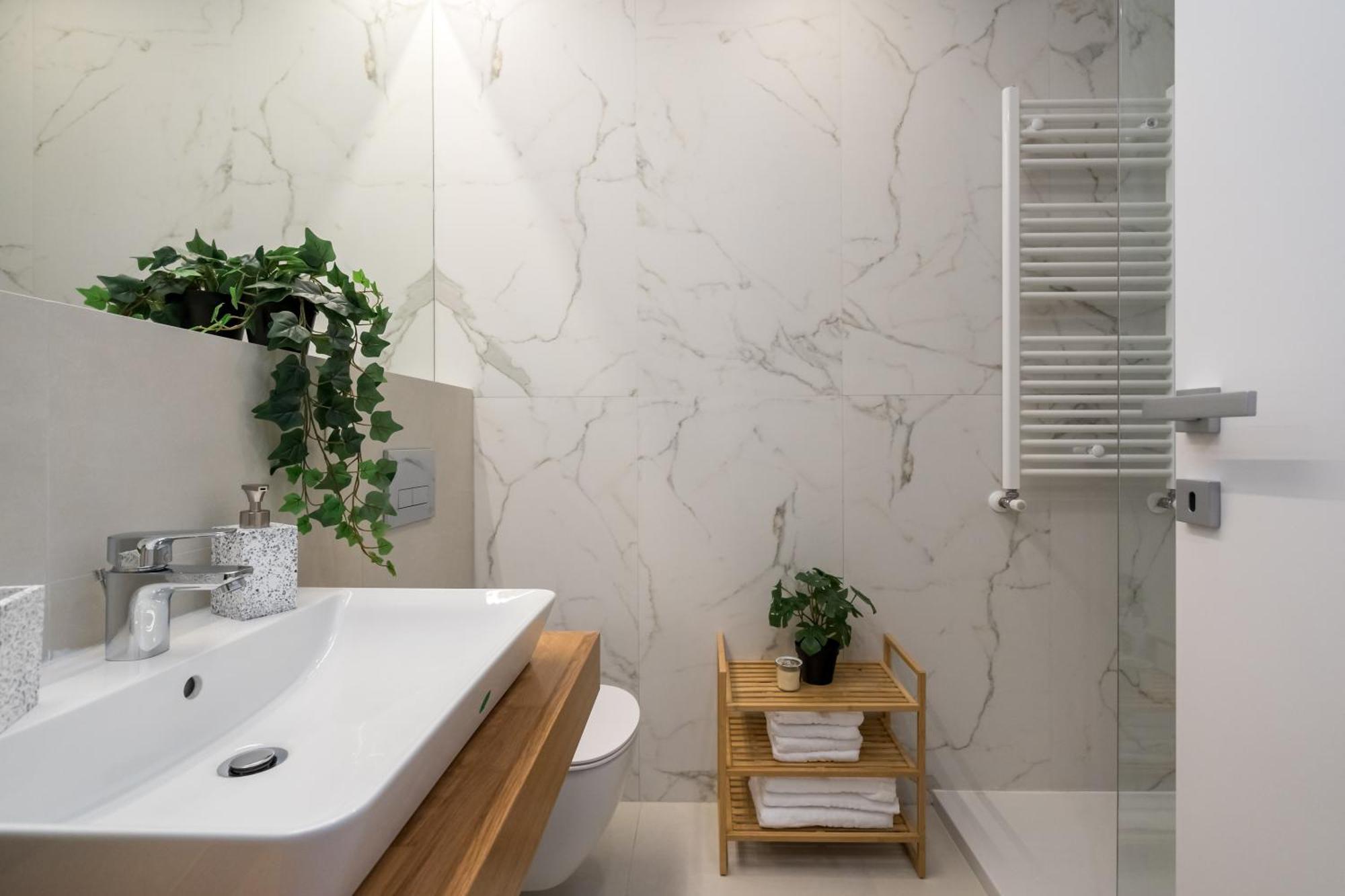 Botanlque 1br In Business Centre Bucarest