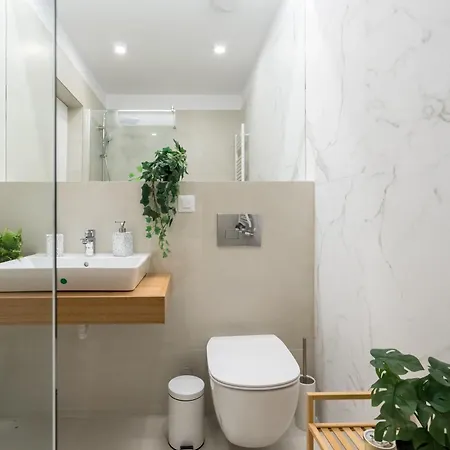 דירות בוקרשט Botanlque 1Br In Business Centre מראה חיצוני תמונה