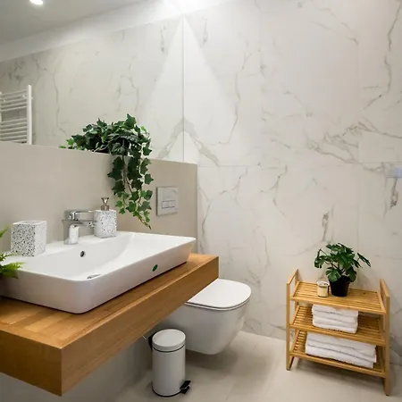 דירות בוקרשט Botanlque 1Br In Business Centre מראה חיצוני תמונה