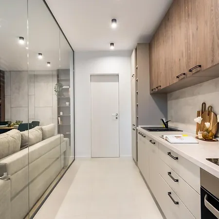 דירות בוקרשט Botanlque 1Br In Business Centre מראה חיצוני תמונה