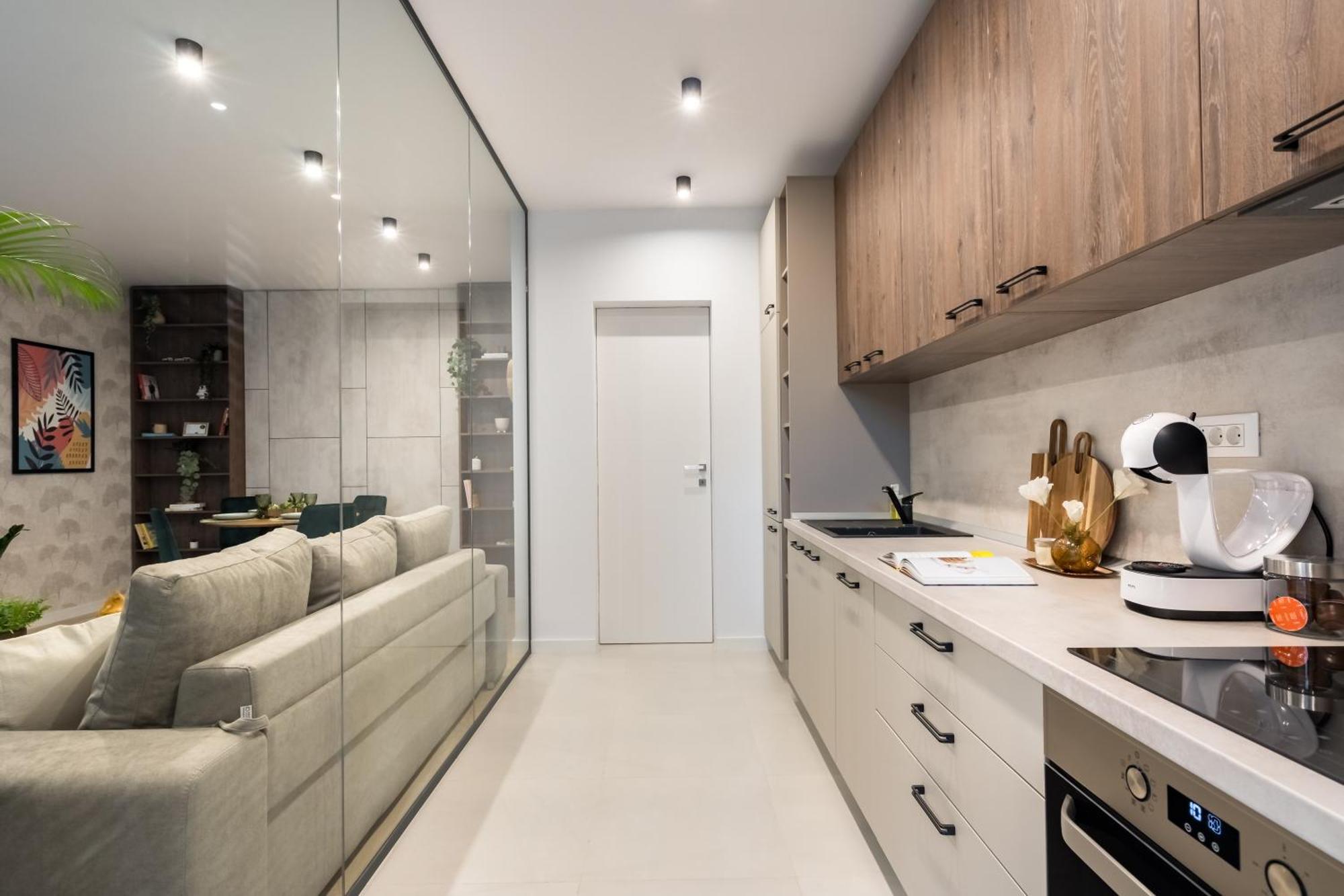Botanlque 1br In Business Centre *