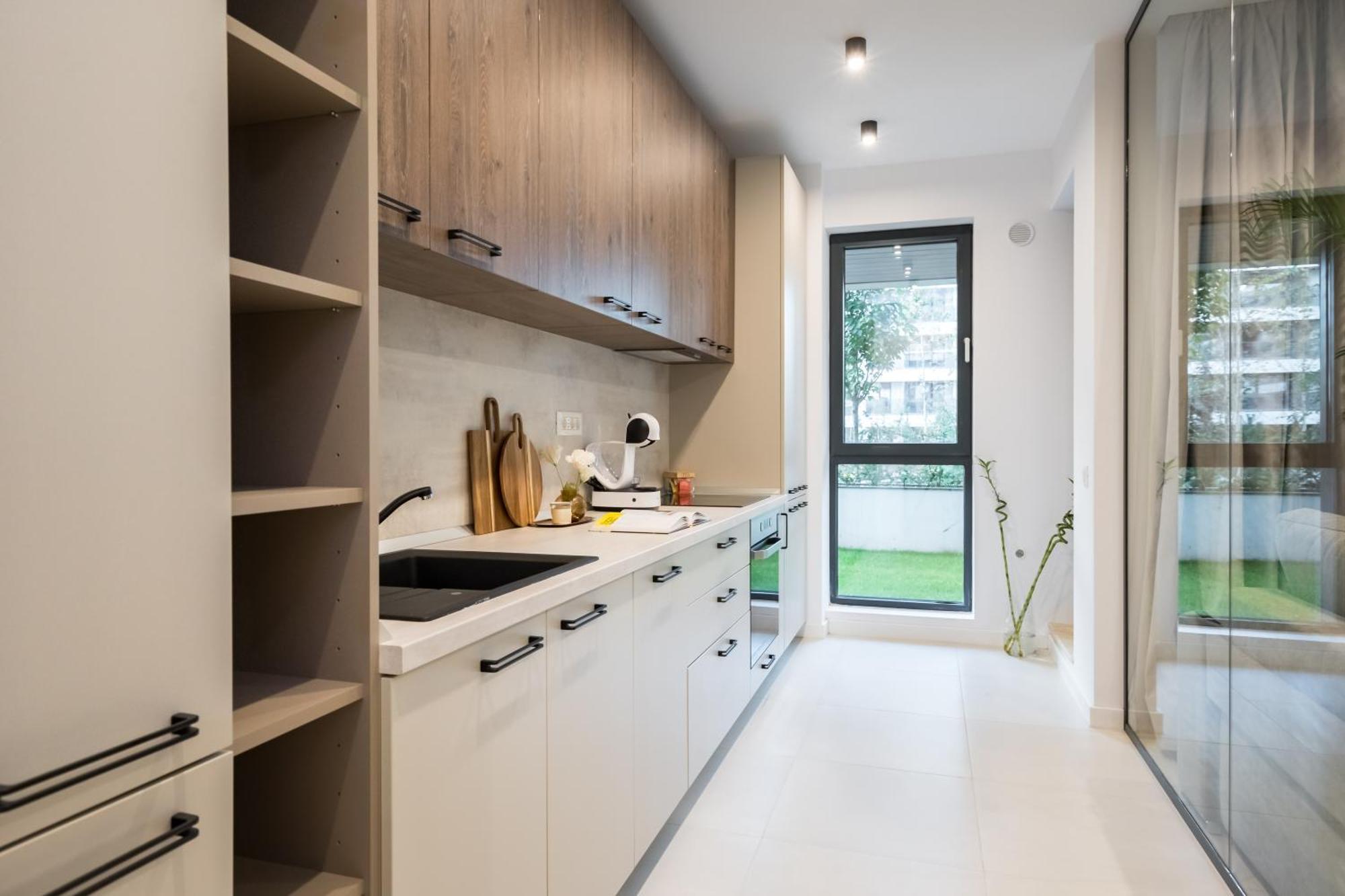 Apartment Botanlque 1br In Business Centre Bucharest